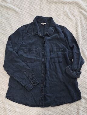 Reitmans Navy Casual Button-Down Shirt